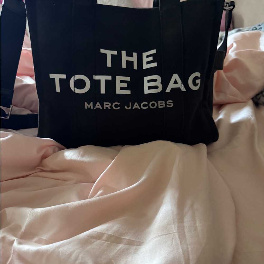 Marc Jacobs Black and White Tote Bag